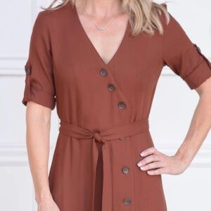 NWT BB Dakota Women’s Button Up Your Story Wrap Midi Dress size 6 Cherrywood